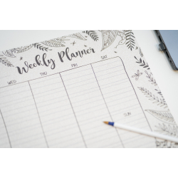 Zwart-witte kurken weekplanner: Kurkbord 45  30 cm