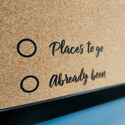 Bacheca in sughero con mappa del mondo 60x90cm nero - BESTSELLER!