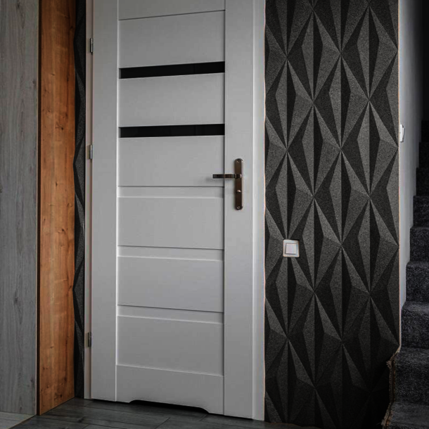 Kor&#311;is sien&#257;m MELN&#256; 3D LINE