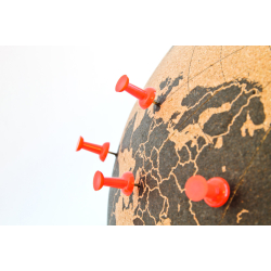 Large black natural cork globe 25cm - perfect for any globetrotter and travel enthusiast!