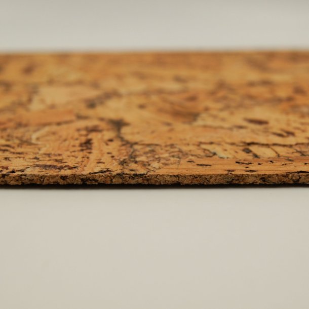 Dekoratīvā korķa sienas segums HAWAI NATURAL 3x300x600mm - iepakojums 1,98 m2