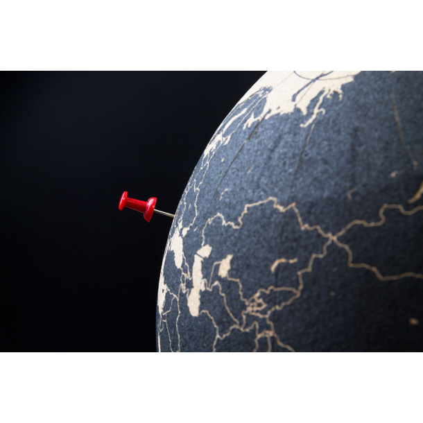 Kleiner schwarzer Kork Globus 14cm - ideal fr einen begeisterten Weltenbummler!