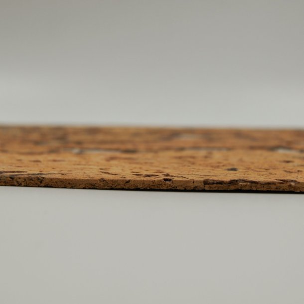 Dekoratīvā korķa sienas segums HAWAI WHITE 3x300x600mm - iepakojums 1,98 m2