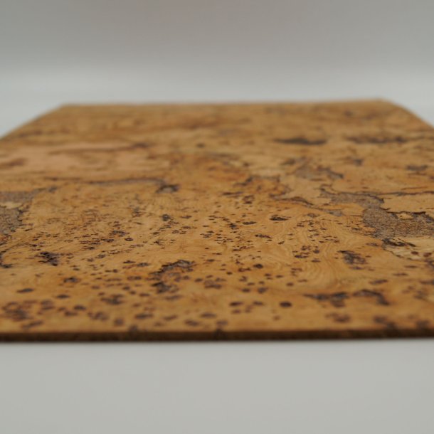 Dekoratīvā korķa sienas segums FIORD NATURAL 3x300x600mm - iepakojums 1,98 m2 - BESTSELLER!