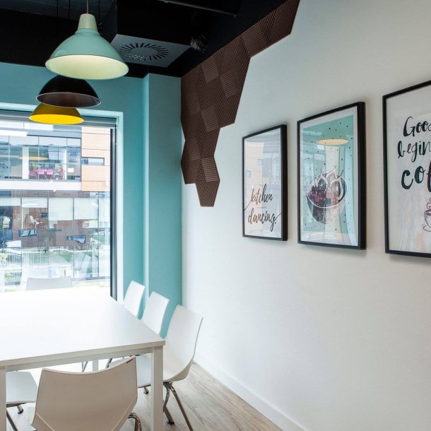 3D STRIPE SCHWARZER KAFFEE - exklusiver und dekorativer Wandkork