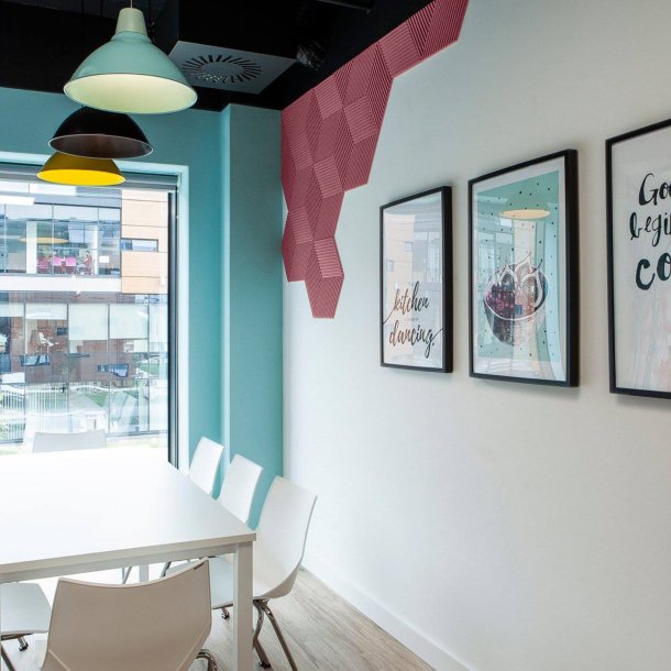 3D STRIPE ROSA - dekorative und exklusive Korkwand