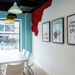 3D STRIPE ROT - exklusiver und dekorativer Wandkork