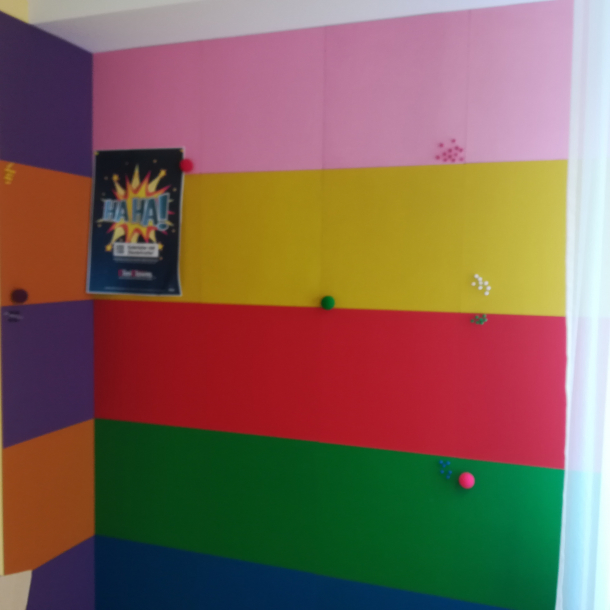 Selbstklebende VIOLETT Pinnwand Korkplatte 5x455x610mm