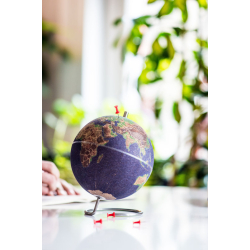 Mappamondo piccolo globo di sughero 14cm colorato - BESTSELLER! - Mappamondo  sughero (cartina mondo sughero) & Globi di sughero - Esperti di sughero  naturale!