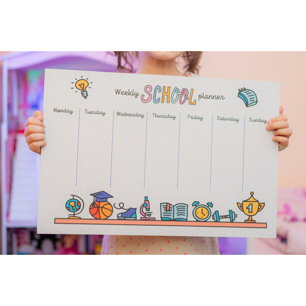 Weekly school planer: Colourful pin board for children 45  30 cm